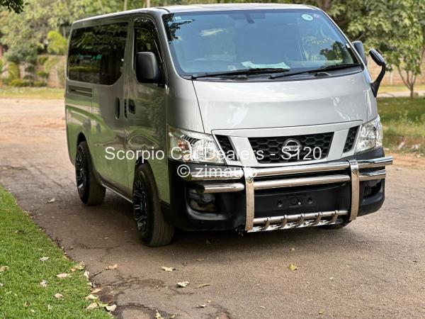 2015 Nissan  Caravan