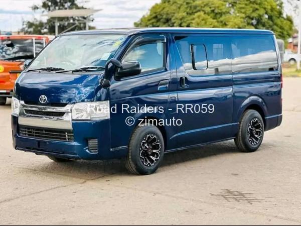 2016 Toyota  Hiace