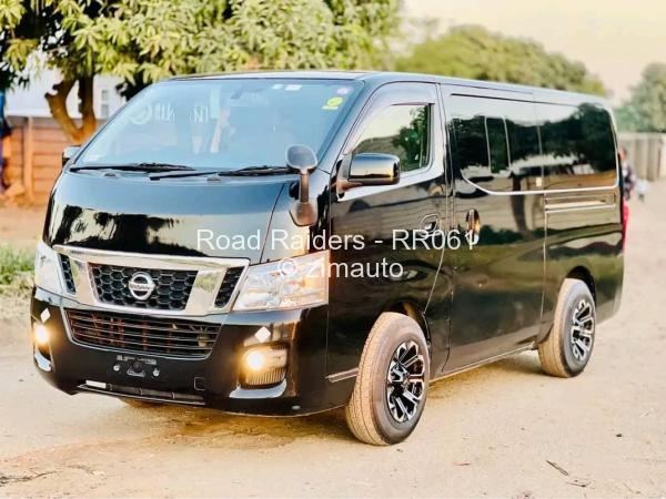 2015 Nissan  NV350