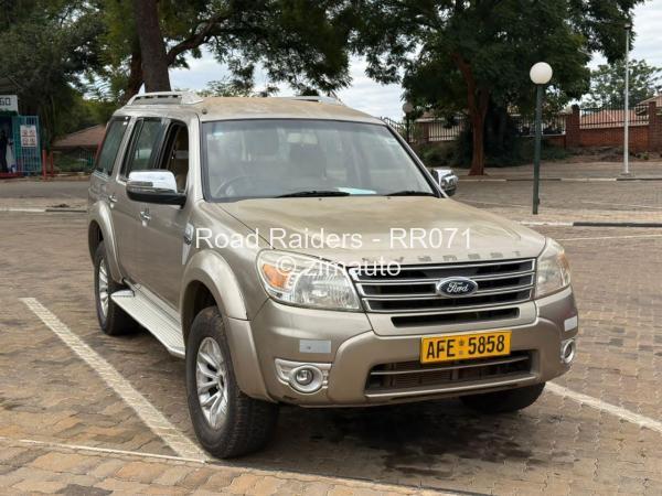 2012 Ford  Everest