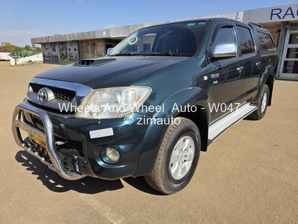2011 Toyota  Hilux