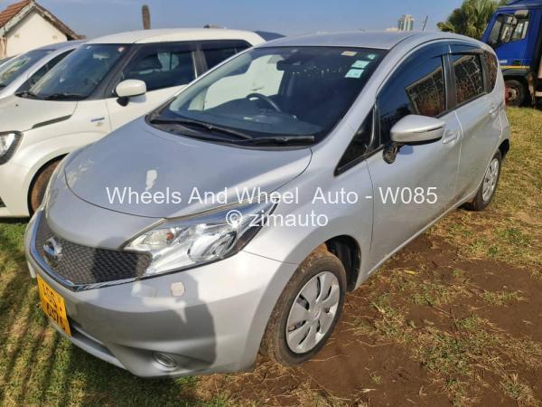 2015 Nissan  Note