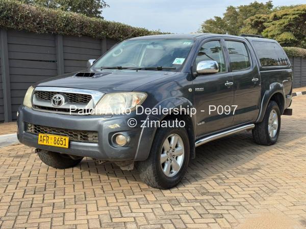 2011 Toyota  Hilux