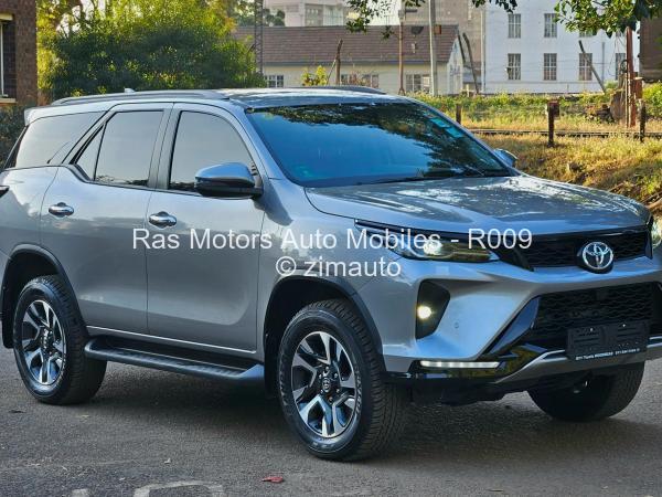 2024 Toyota  Fortuner
