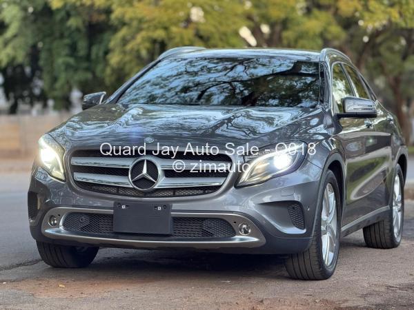 2016 - Mercedes Benz GLA
