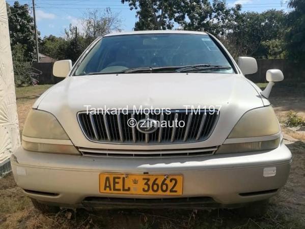 2002 Toyota  Harrier