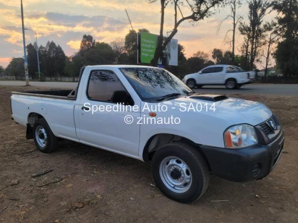 2016 - Nissan  NP300 Hardbody