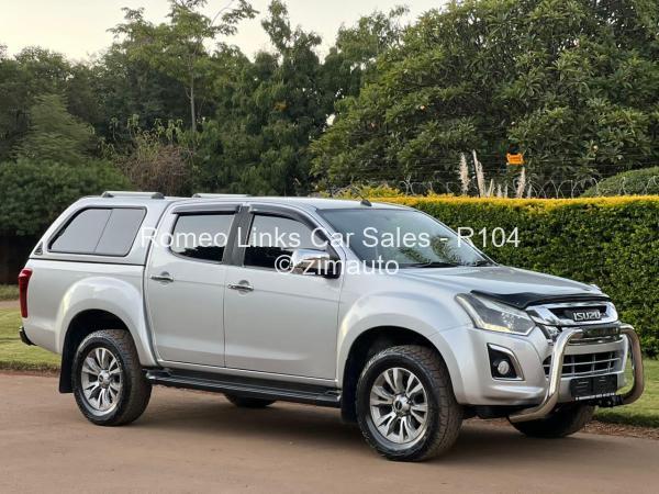 2017 Isuzu  KB300 LX D-TEQ