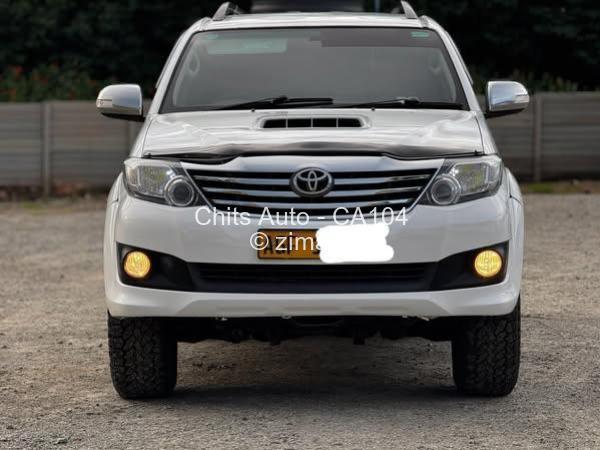 2012 Toyota  Fortuner