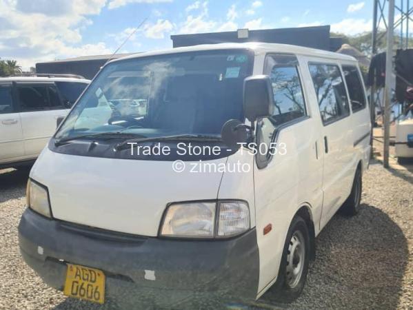 2015 Mazda  Bongo