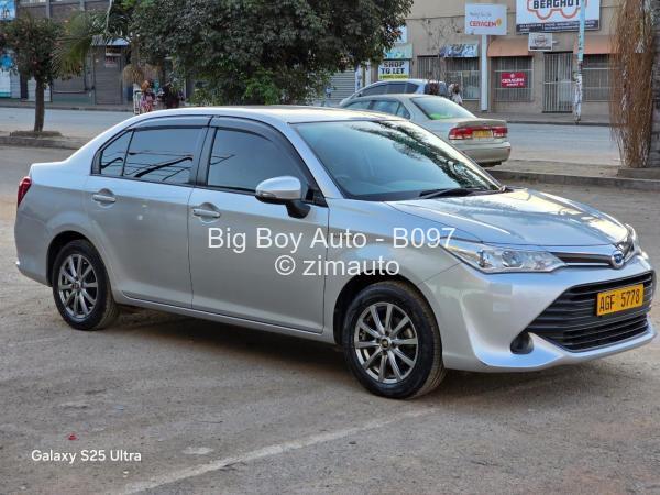 2016 Toyota  Axio