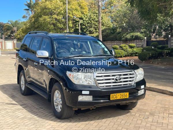 2011 Toyota  Land Cruiser 200