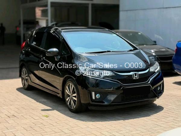2016 - Honda Fit
