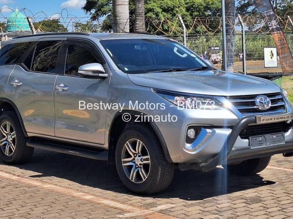 2017 Toyota  Fortuner