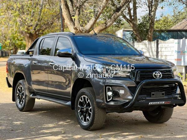 2019 Toyota  Hilux