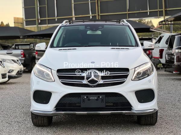 2017 Mercedes Benz GLE