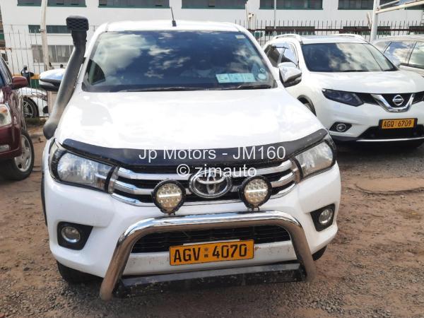 2016 Toyota  HILUX GD6