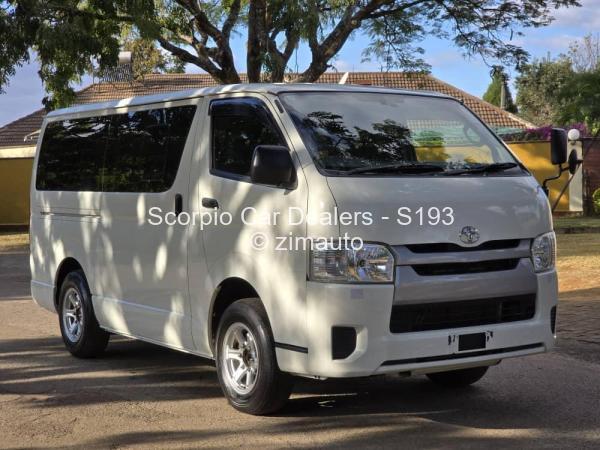 2016 Toyota  Regius Ace