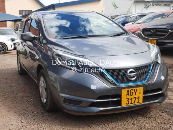 2017 Nissan  Note