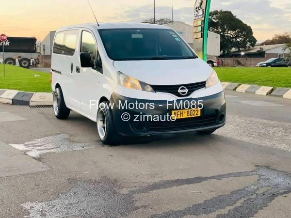 2008 Nissan  NV200
