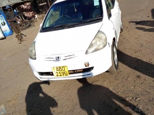 2004 Honda Fit