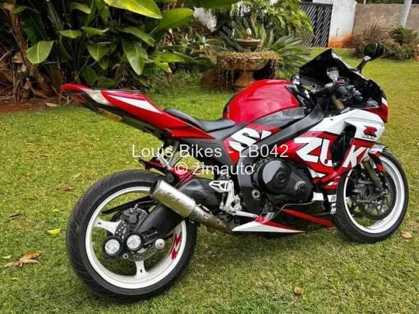2014 Suzuki GSXR1000