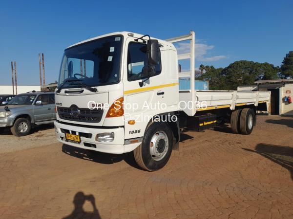 2021 Hino 500