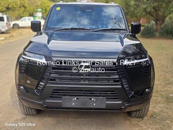 2025 Lexus  GX550