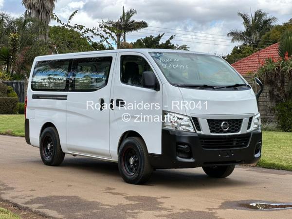 2017 Nissan  NV350