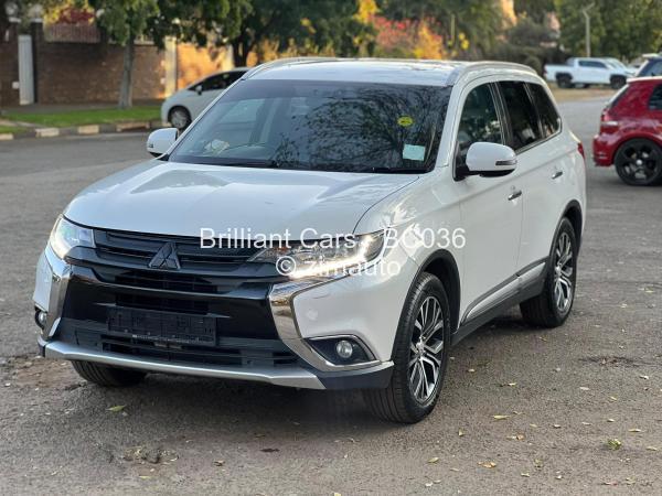 2016 Mitsubishi  Outlander 2.4