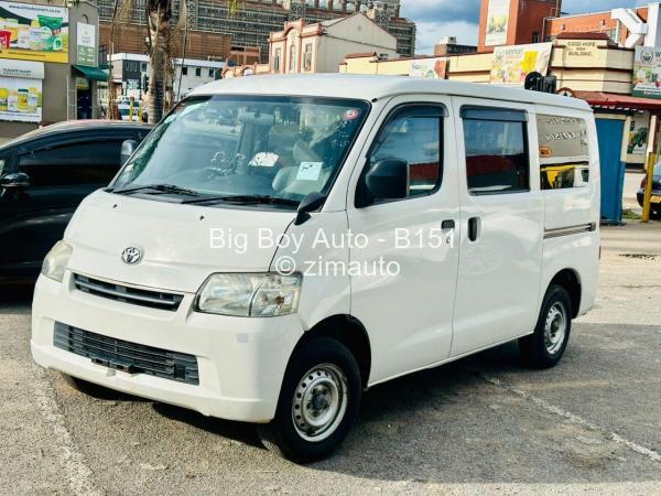 2016 Toyota  Lite Ace