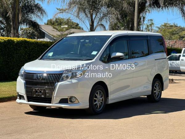 2016 Toyota  Quantum