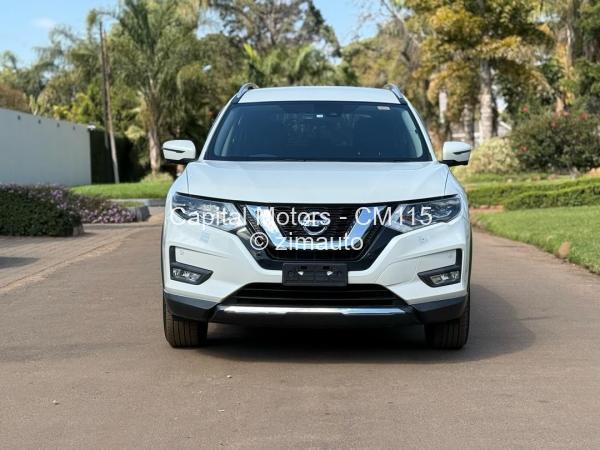 2019 Nissan  X-Trail