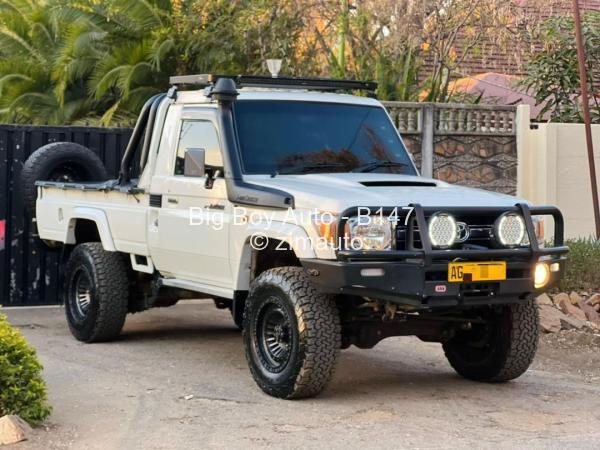 2023 Toyota  Land Cruiser 79
