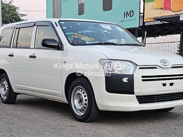 2015 Toyota  Probox