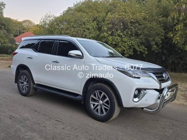 2018 Toyota  Fortuner