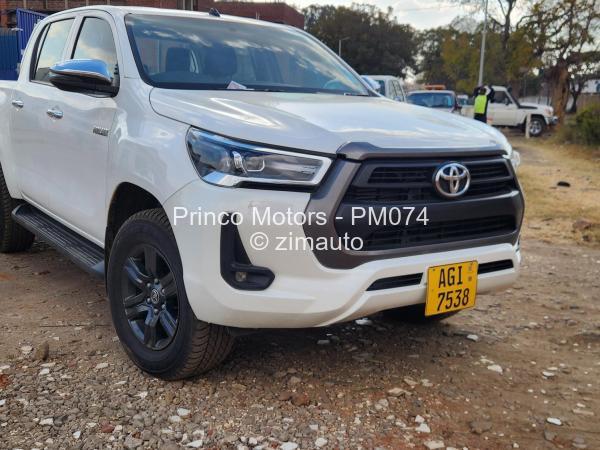2023 Toyota  HILUX GD6