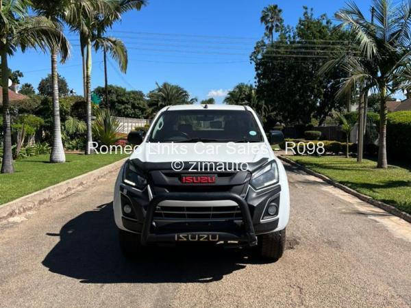2020 Isuzu  X - Rider