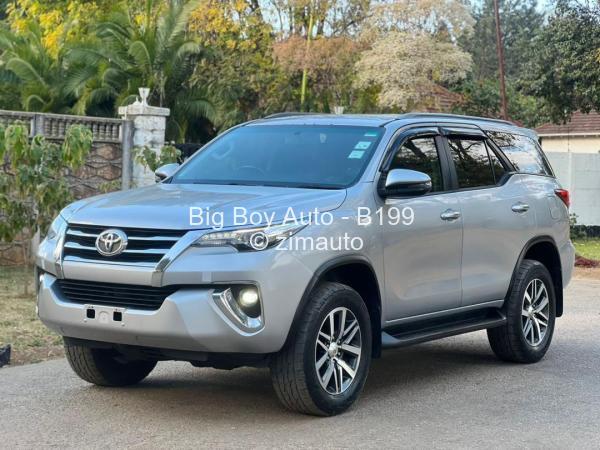 2018 Toyota  Fortuner
