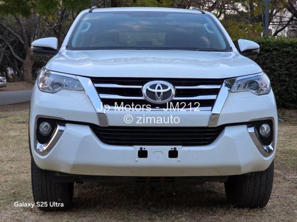 2019 Toyota  Fortuner