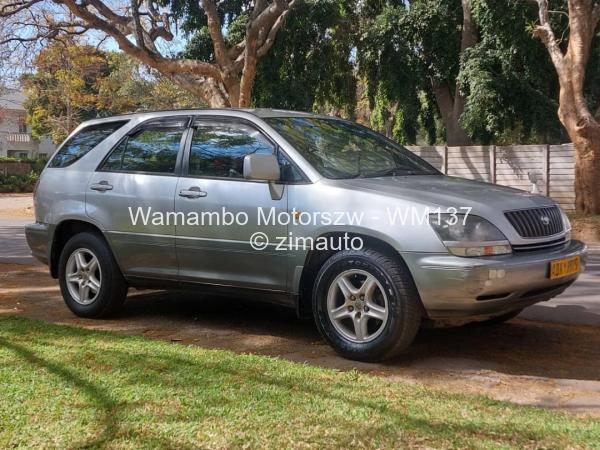2005 Toyota  Harrier