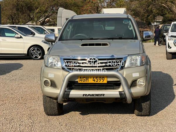 2012 Toyota  Hilux