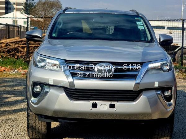 2018 Toyota  Fortuner