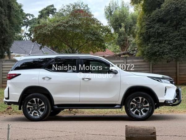 2023 Toyota  Fortuner