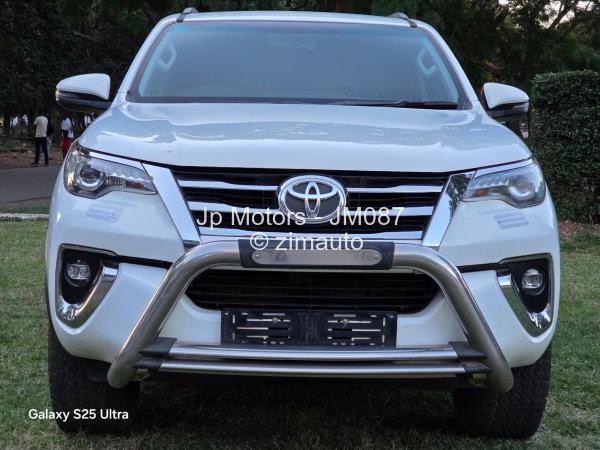2019 Toyota  Fortuner