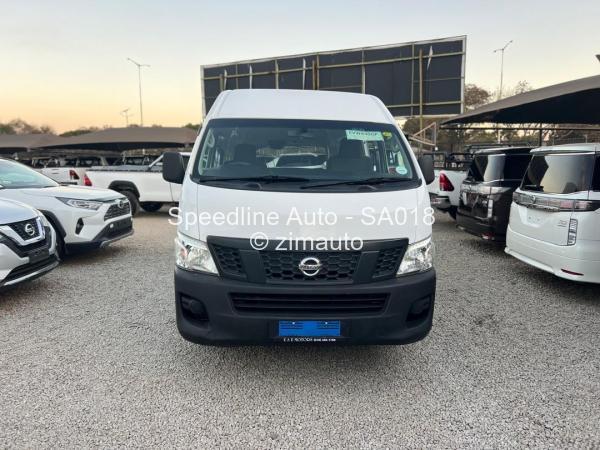 2015 - Nissan  NV350