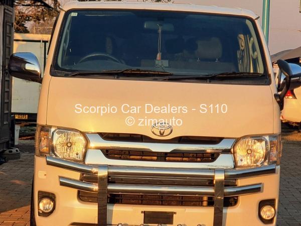 2016 Toyota  Hiace