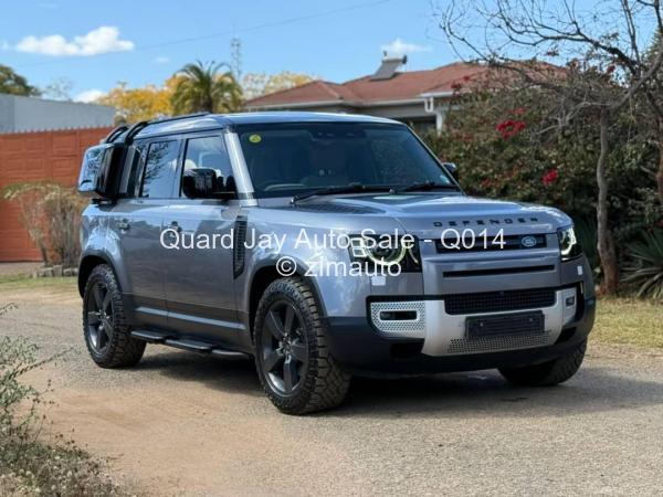 2021 - Land-Rover  Defender