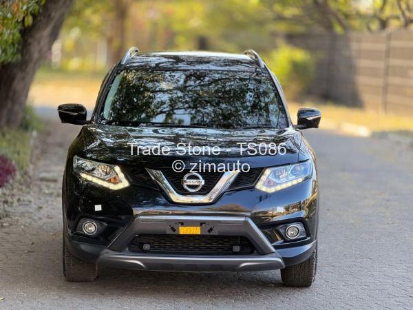 2016 Nissan  X-Trail