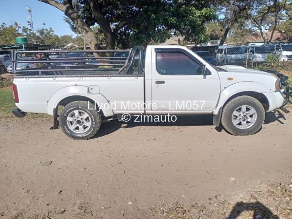 2018 Nissan  NP300 Hardbody